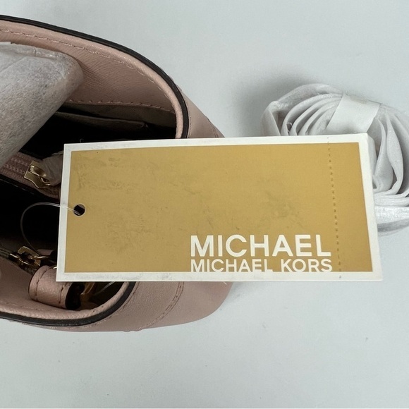 NWT MICHAEL KORS Women’s Small Leather Satchel/Shoulder Handbag Pink Blush color - Picture 16 of 16